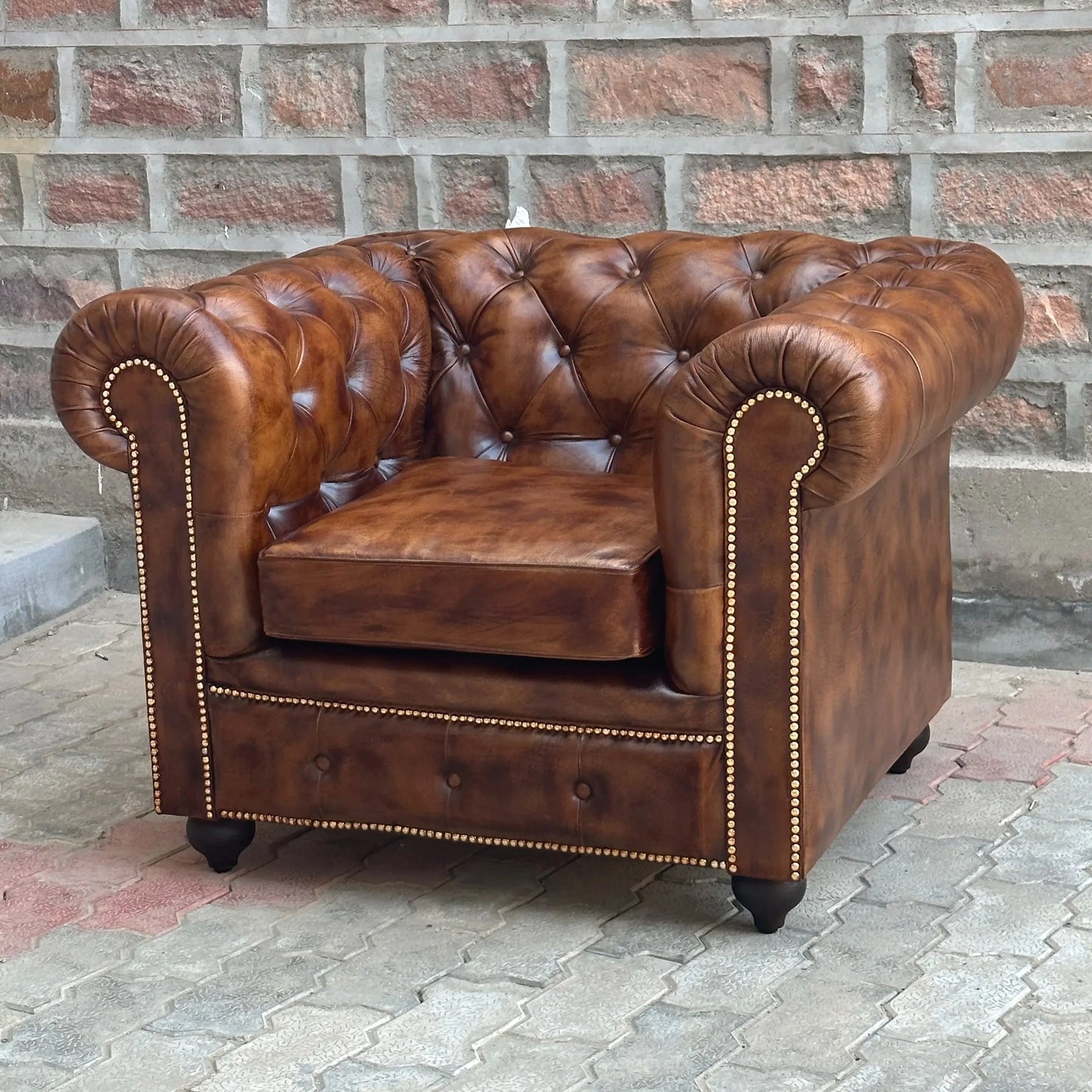 Winchester Chesterfield Leather Sofa
