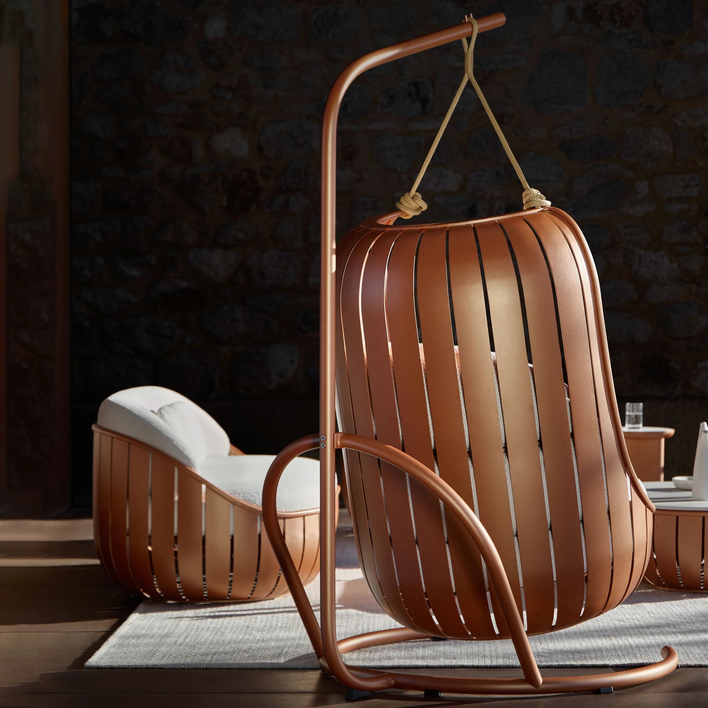 Arena Outdoor Swing Chair